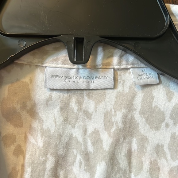NY & Company Blouse - Picture 2 of 6